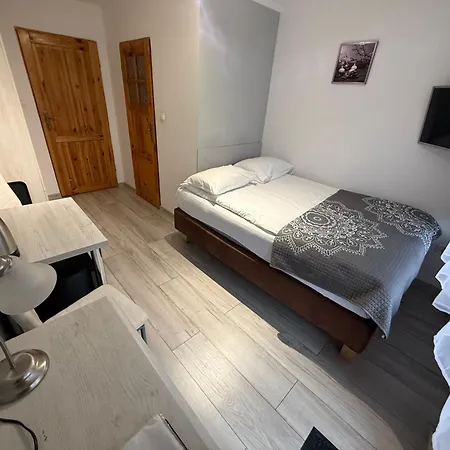 Panzió 4 Pory Roku