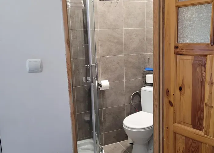 4 Pory Roku Bed & Breakfast 3*