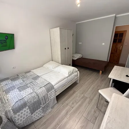 住宿加早餐酒店 4 Pory Roku 3*