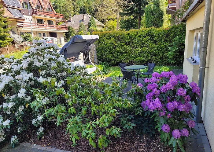 4 Pory Roku ベッド・アンド・ブレックファスト 3*